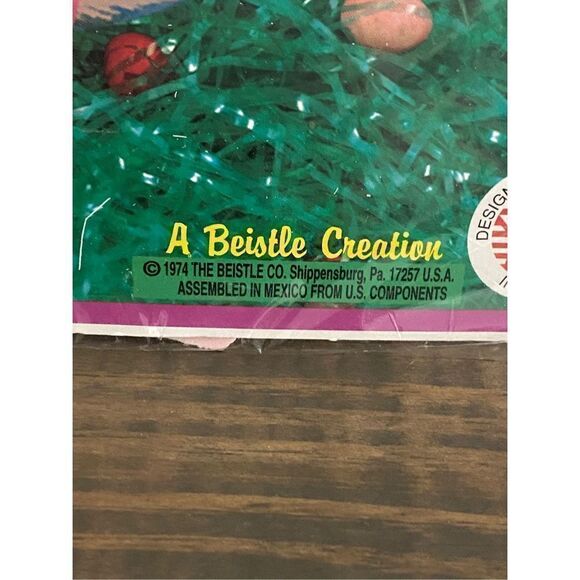 Tissue Easter Bunny Centerpiece Hippy Rabbit Beistle Honeycomb New vintage - Picture 2 of 5